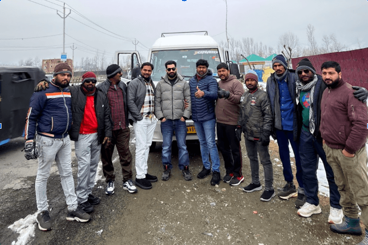 kashmir group tour packages