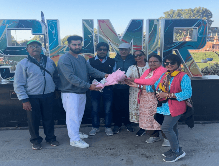 Kashmir group tour package