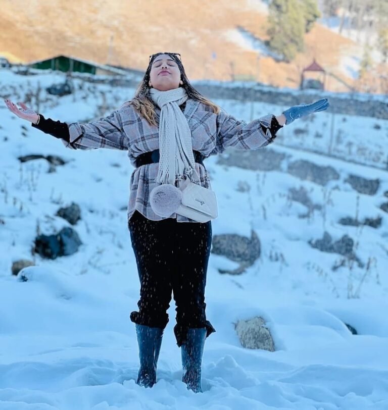 Kashmir Tour Packages From Delhi